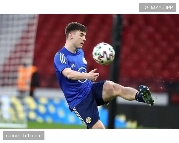 丹麦门将神勇扑救,力保球门助球队挺进决赛 丹麦门将神勇扑救,力保球门助球队挺进决赛